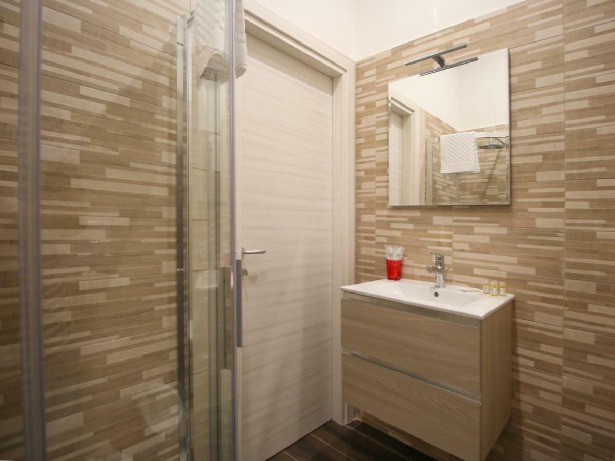B&B Pisadog Napoli Bagian luar foto