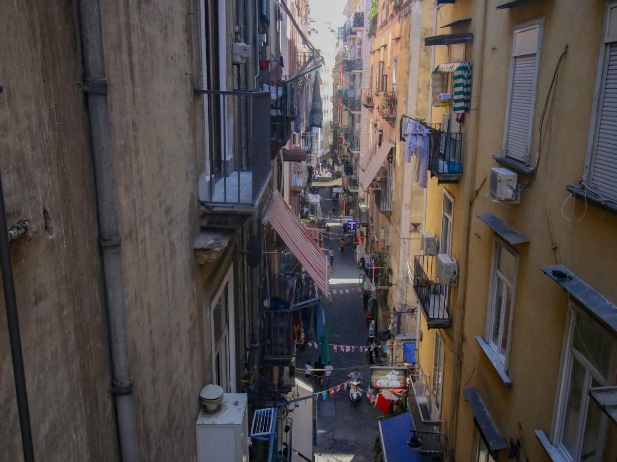 B&B Pisadog Napoli Bagian luar foto